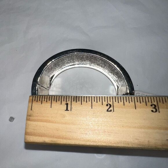 G by Gennaro Black Sparkle Spring Open Cuff Bracelet - Picture 9 of 10